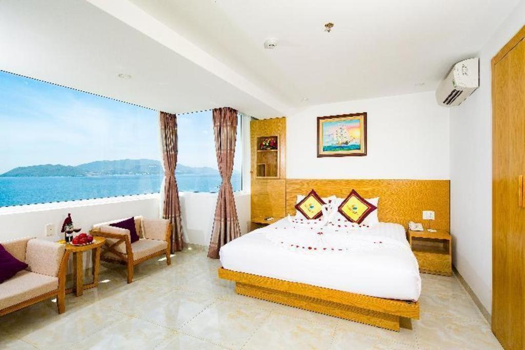 Majestic Star Hotel Nha Trang Buitenkant foto