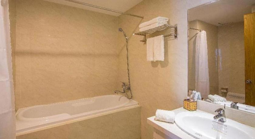 Majestic Star Hotel Nha Trang Buitenkant foto