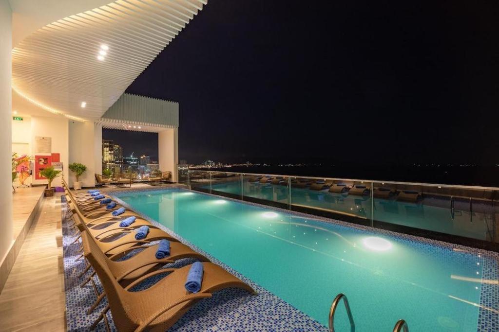 Majestic Star Hotel Nha Trang Buitenkant foto